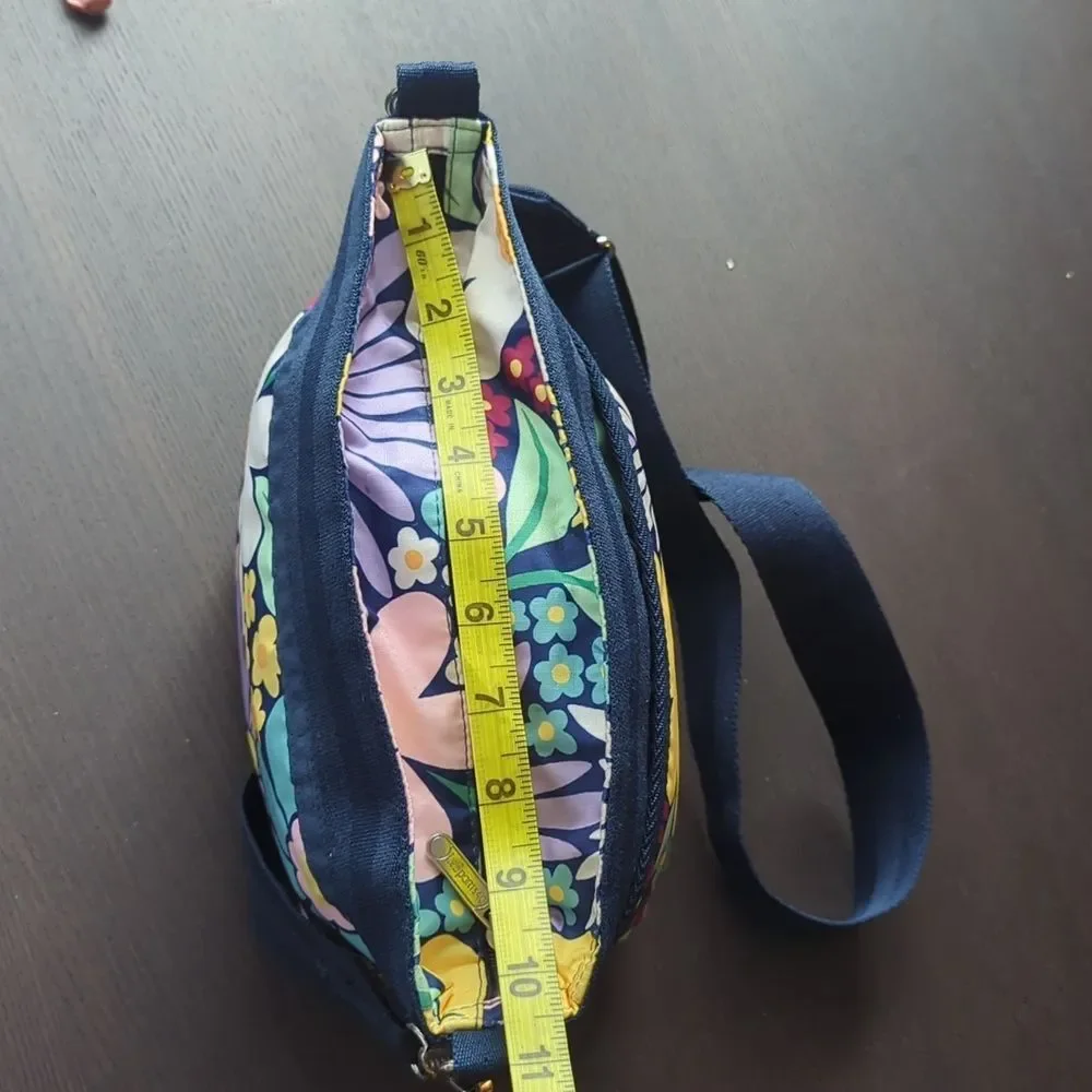 Lesportsac Merimecco Style retro Pop Art Floral Crossbody Shoulder Bag - Picture 11 of 17